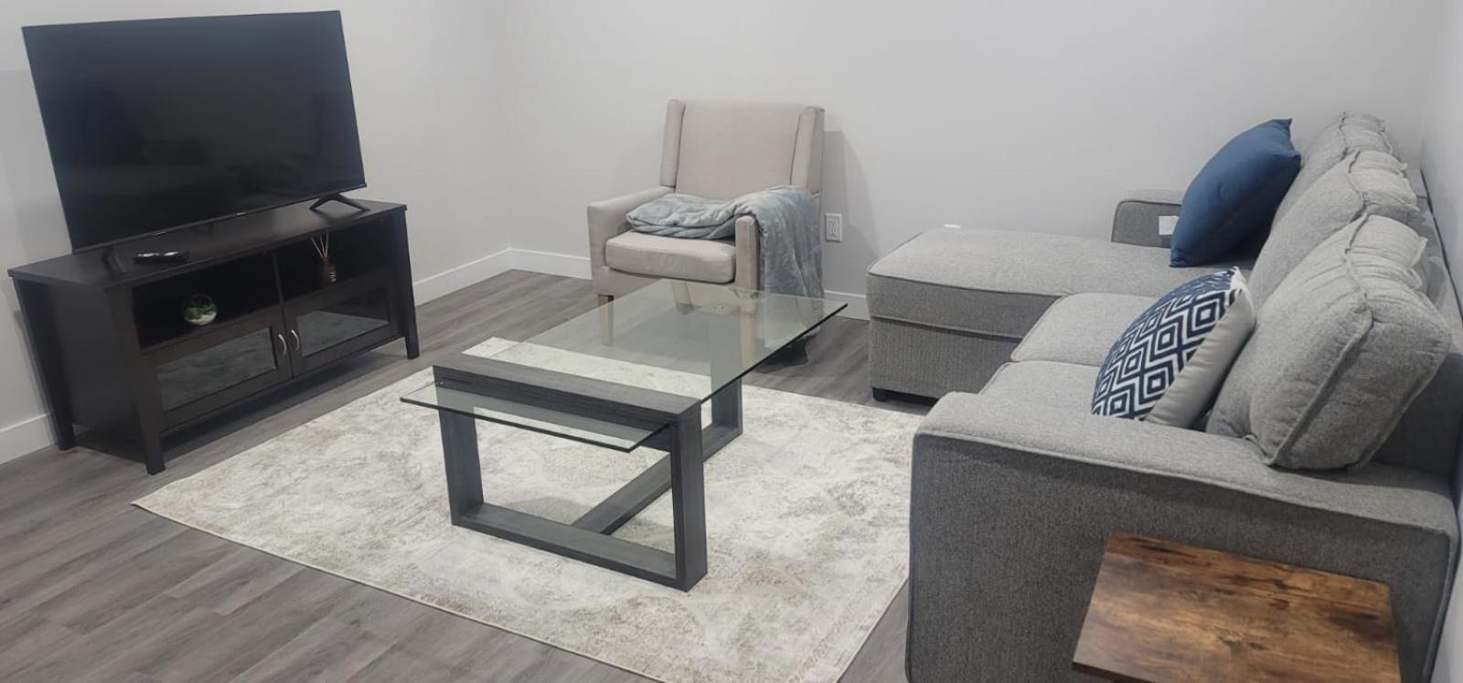 Apartment A Cozy Away From At South East *